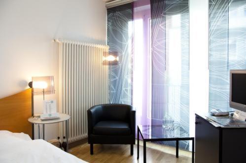 G-Hotel Goldenes Schwert Zürich Rum bild